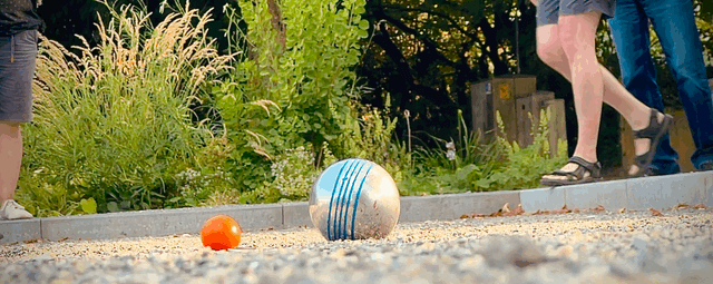 Das war unser Boule-Abend: Von Schweinchen und ungeahnten Talenten
